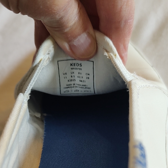 Keds White Loafers Slip-Ons Classic Design Leather - Picture 3 of 8